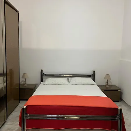 Casa Scaloria- Manfredi Homes & * Manfredonia